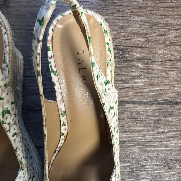 **TALBOTS* White x Pink Floral Peep Toe Espadrille Wedges Size 7.5 - Picture 3 of 8